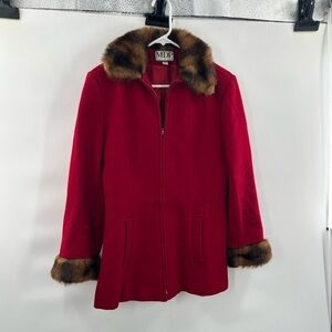 MDP Mario de Pinto red coat with fur trim collar and sleeves size M full zip
